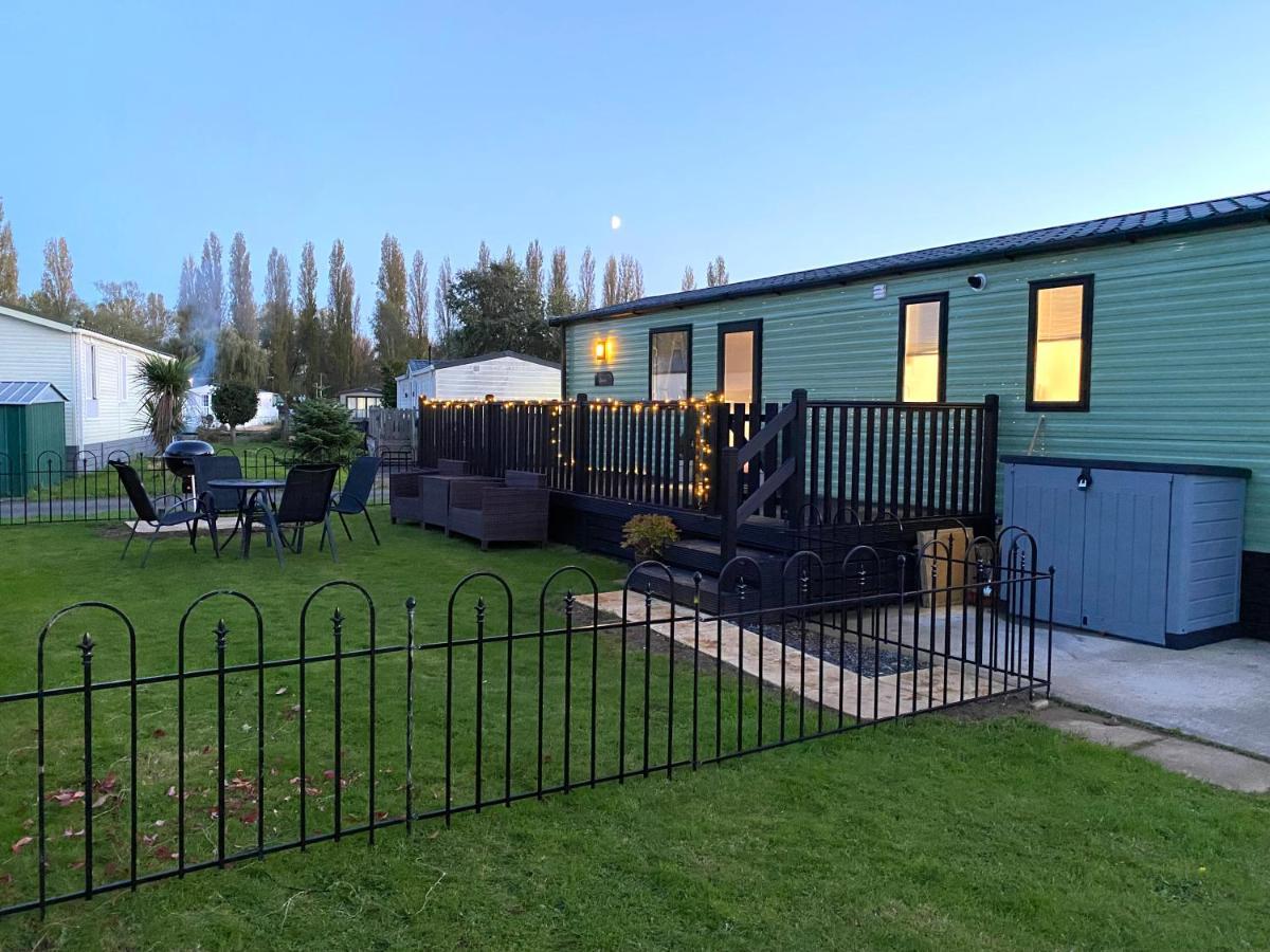 Short Escape Within Billing Aquadrome Holiday park